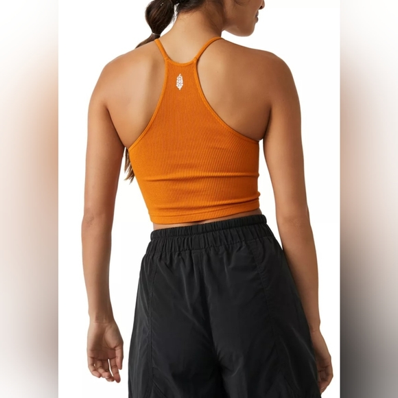 NWOT. FREE PEOPLE MOVEMENT TANK TOP  M/L - Picture 3 of 4